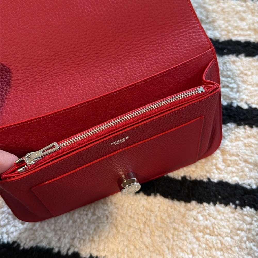 New Hermes Paris Dogon Red Genuine Leather Wallet/Clutch - Picture 8 of 14